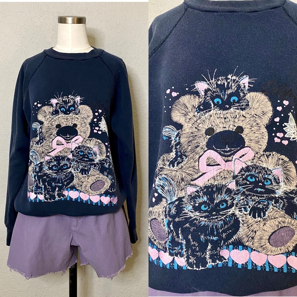 [VINTAGE] 90s TEDDY BEAR AND KITTEN SWEATER